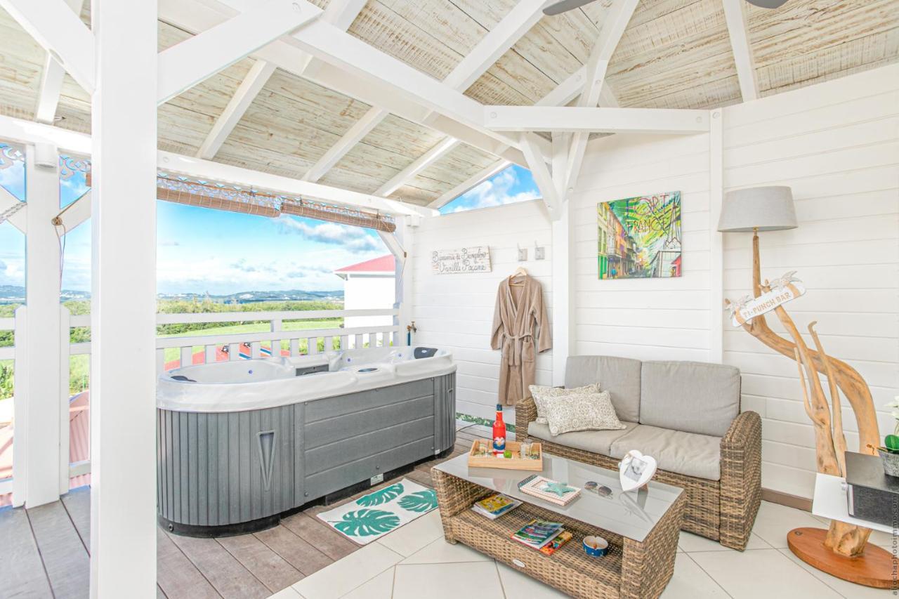 Bungalow Vanille Pacane - Vue Mer Avec Spa Prive Les Trois-Ilets Exteriör bild