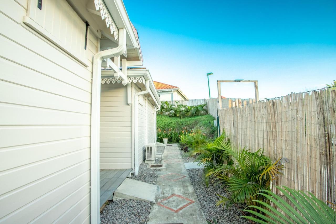 Bungalow Vanille Pacane - Vue Mer Avec Spa Prive Les Trois-Ilets Exteriör bild