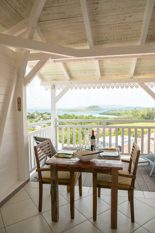 Bungalow Vanille Pacane - Vue Mer Avec Spa Prive Les Trois-Ilets Exteriör bild